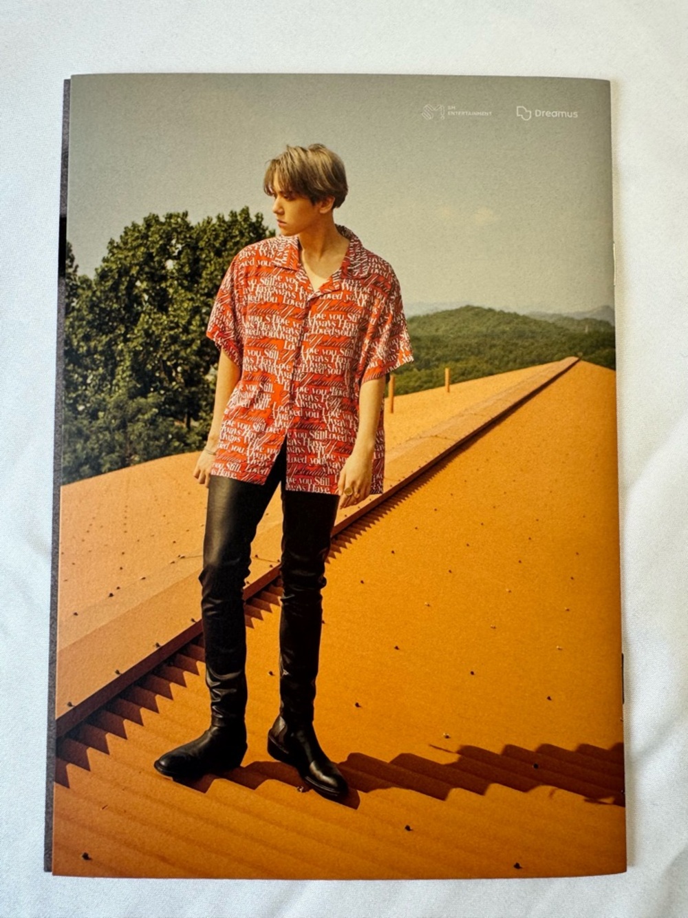 Baekhyun CITY LIGHTS 1st Mini Album CD and Poster - Picture 11 of 16